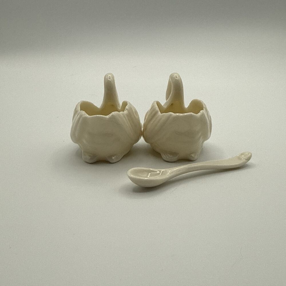 Vintage Lenox Ivory Porcelain Swan Salt Cellars Open Salts Set of 2 With Spoon - Picture 2 of 7